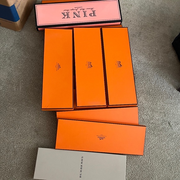 12 Hermes tie boxes mint condition, 1 Burberry tie box, One Pink tie box